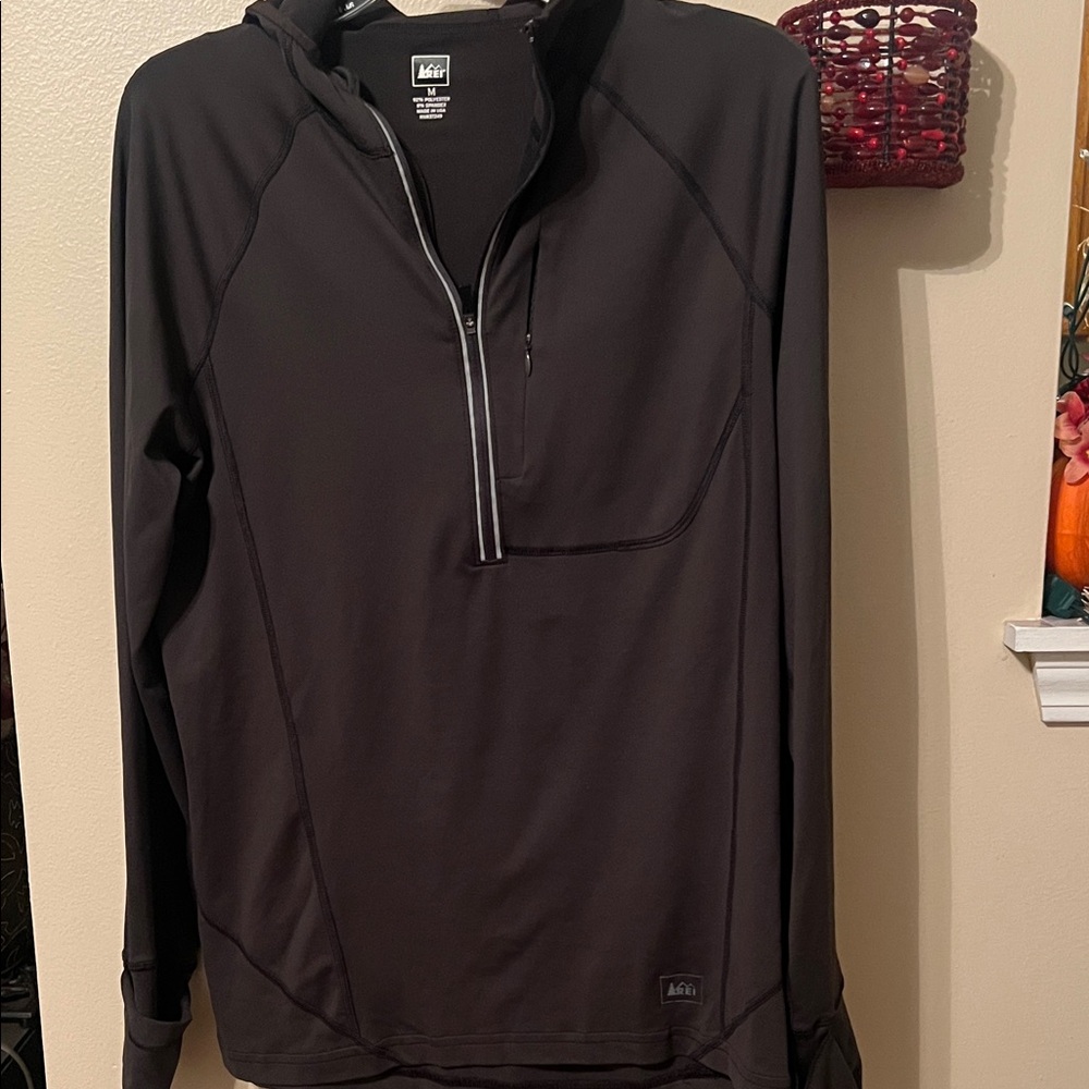 REI Charcoal Gray long sleeves Quarter-Zip hoodie Pullover hand covered
